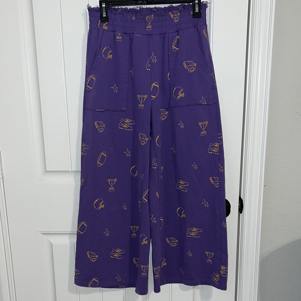 🏈Umgee Purple and Gold Wide Leg Terry Waistband Pants/Cropped Football Game Day - Picture 6 of 11